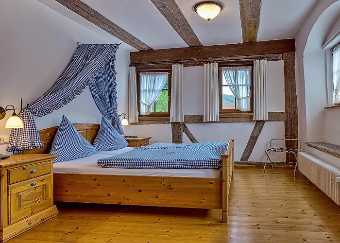 Zum Falken Hotel