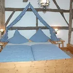 Otel Zum Falken Tauberzell