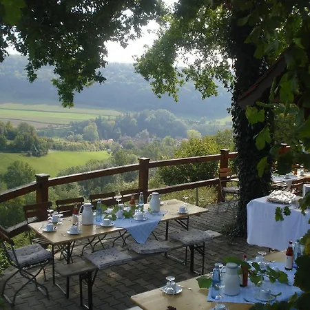 Landhaus Zum Falken 3* Tauberzell