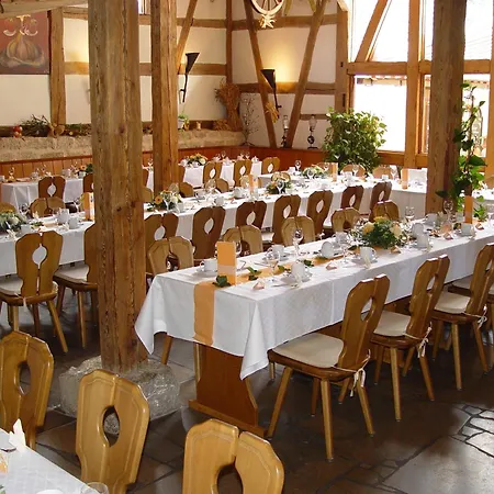 Landhaus Zum Falken Hotel Tauberzell