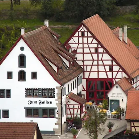 Zum Falken Hotel